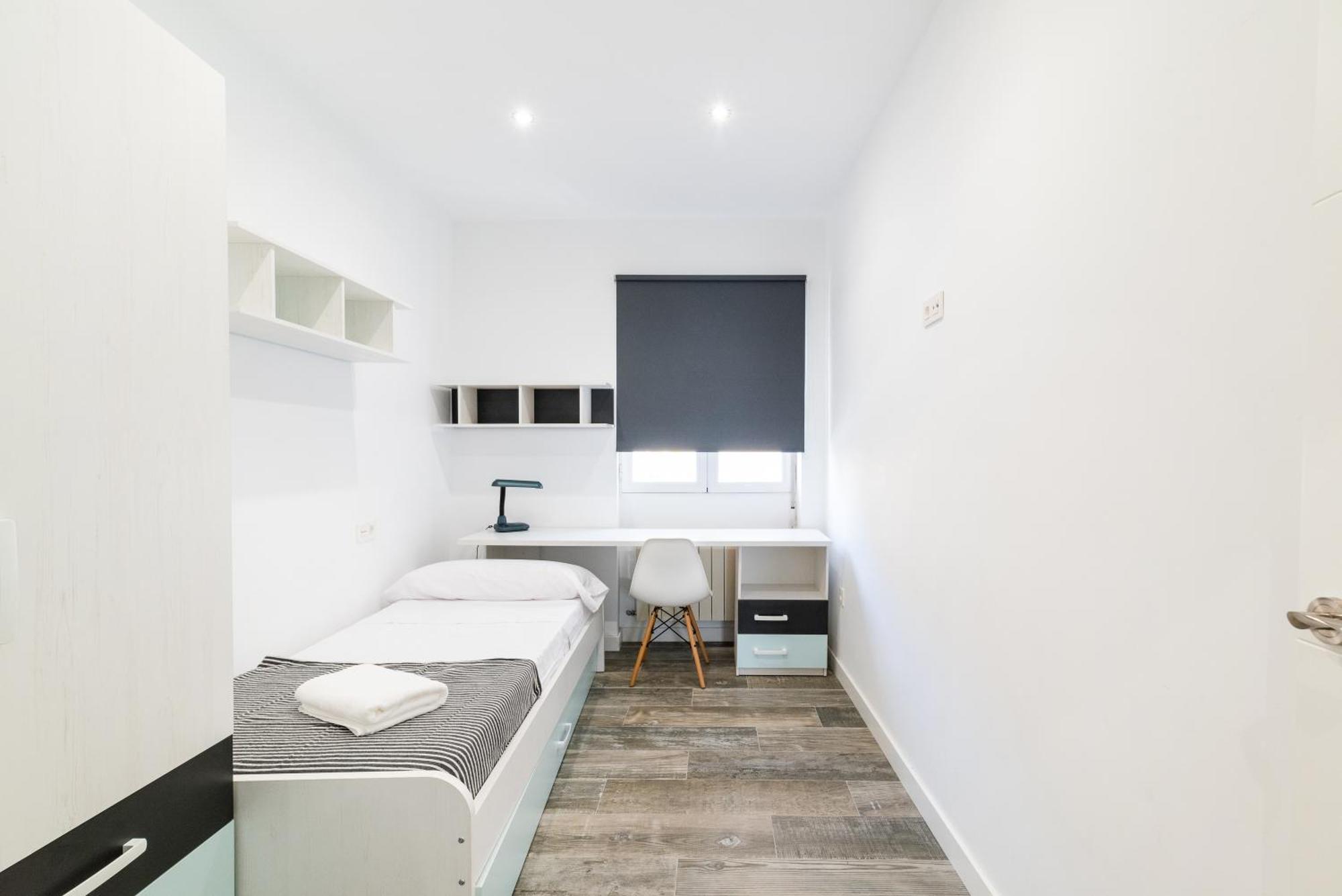 Pajaritos Suites Junto A Centro, Estacion De Tren Y Plaza De Toros Granada Luaran gambar