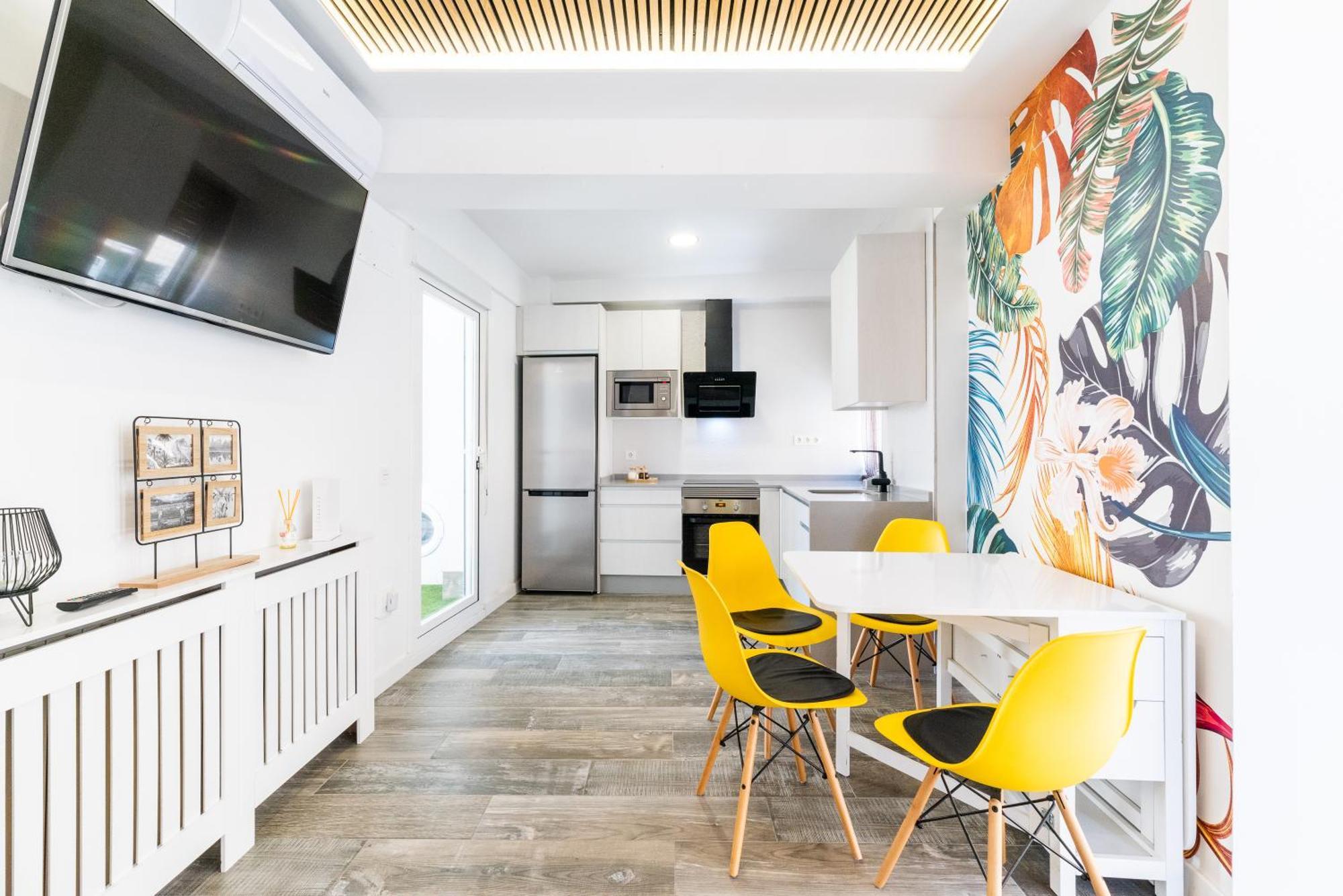 Pajaritos Suites Junto A Centro, Estacion De Tren Y Plaza De Toros Granada Luaran gambar