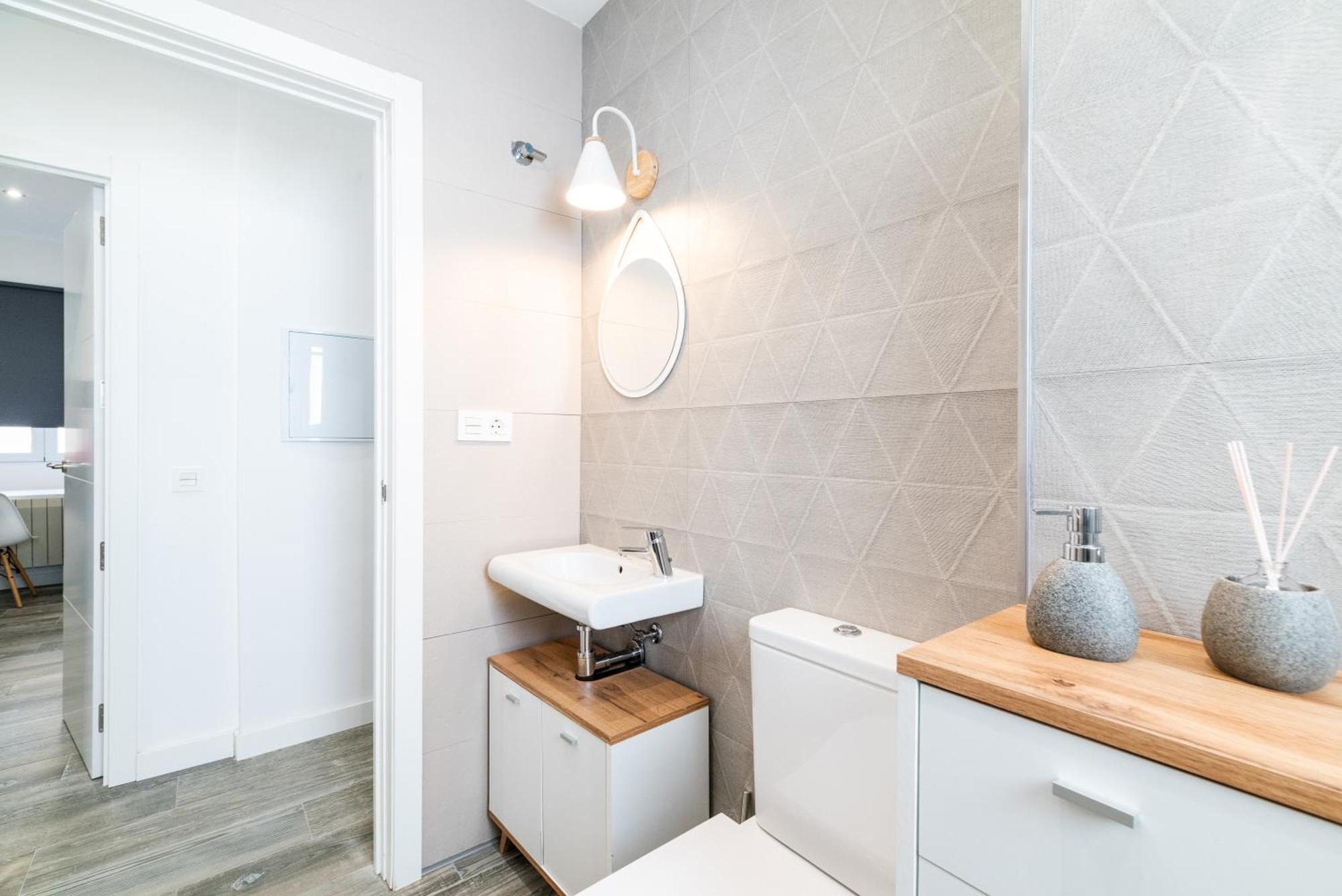 Pajaritos Suites Junto A Centro, Estacion De Tren Y Plaza De Toros Granada Luaran gambar