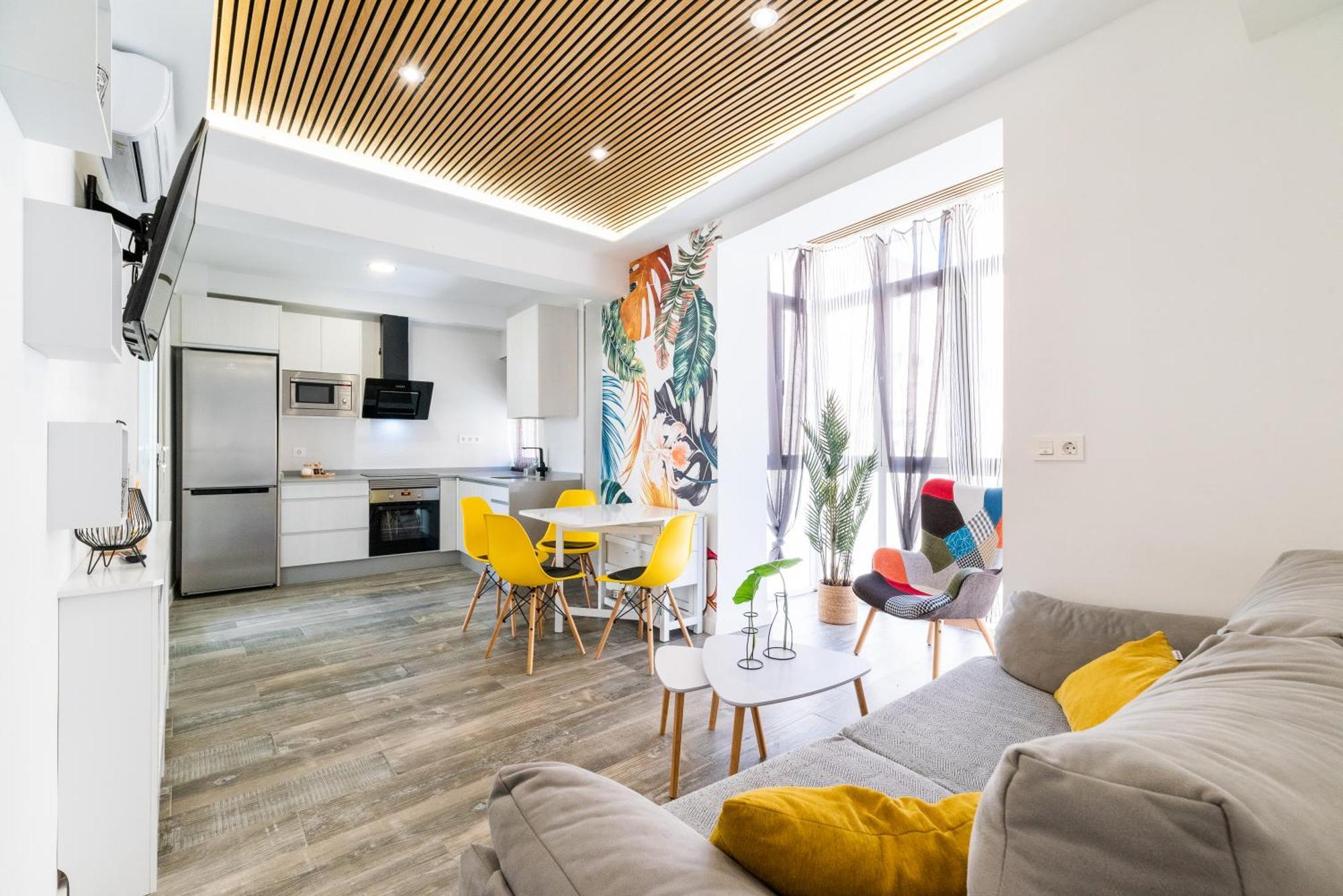 Pajaritos Suites Junto A Centro, Estacion De Tren Y Plaza De Toros Granada Luaran gambar
